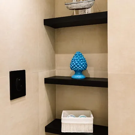 Demetra Exclusive Apartament *